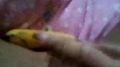 Arab slut masturbate with a big banana