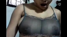 Indian Amateur Exposes Her Large Breasts on Webcam