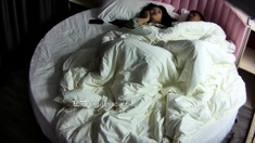Horny fat arab housewife fingered on amateur hidden cam