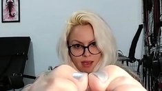 amateur his tall blonde fetish masturbating on live webcam