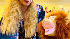 Blonde emo amateur solo masturbation