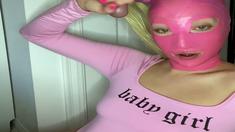 Glory Hole Blowjobs And Brunettes