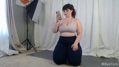 Amateur wild chick solo masturbation