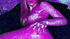 Urine fetish babe masturbates in her pee