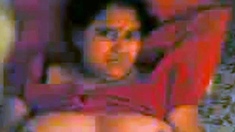 Big-Busted Indian Couple Amateur Sex Tape