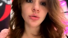 Hot Brunette From Squirt Masturbating On Webcam