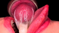 Close Up: Horny Condom Blowjob! She Removed The Condom And