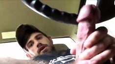 str8 muscle with big blue eyes precum in car 2